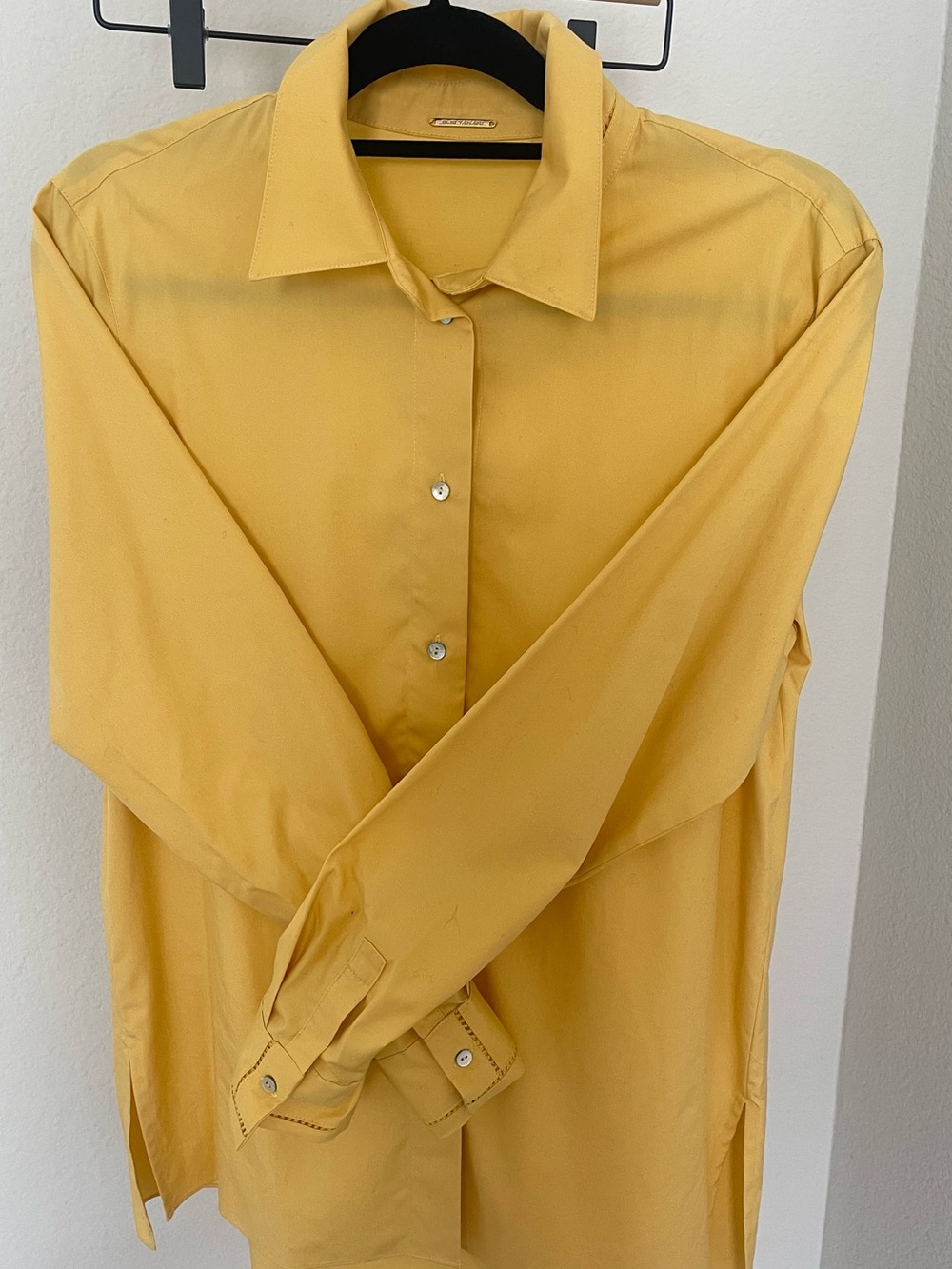 Elie Tahari Mustard Yellow Long-Sleeve Button Front Shirt